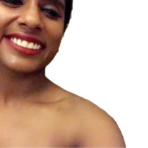 Meet your Posher, Leela